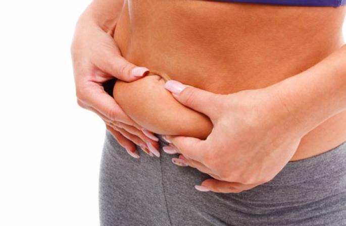 Ispravno pumpamo trbušne mišiće kako bismo uklonili masnoću s trbuha kod kuće - setovi vježbi za muškarce i žene
